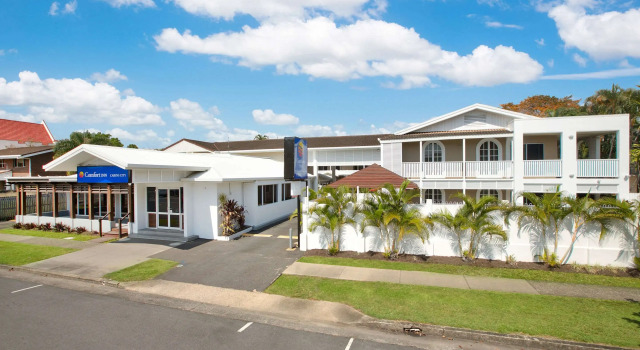 Comfort Inn Cairns City, Забронировать Отель Бизнес-отели Кэрнс, рядом с Главный офис центра изучения дикой природы ZOO To You, 4* 5*