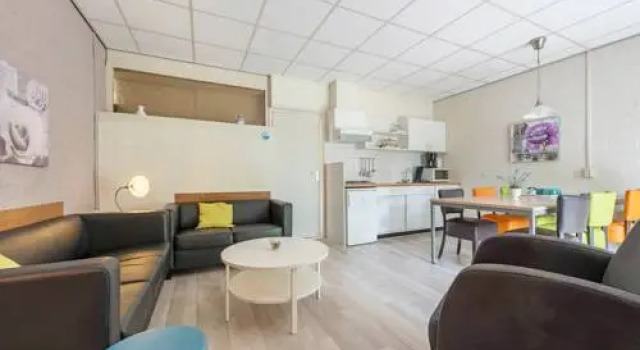 Bungalowpark Schin op Geul, Забронировать Отель Отели Heuvelland 3 звезды, 3*
