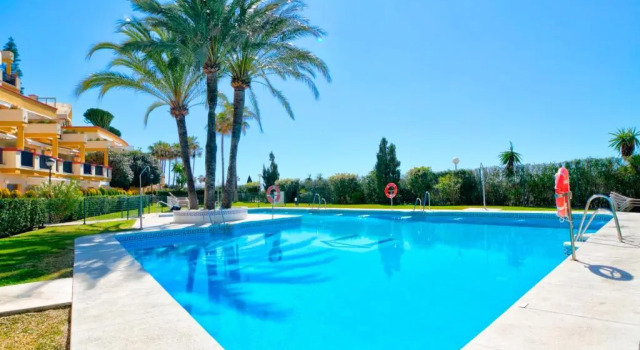 Апартаменты Romana playa 805 Apartment by GHR Rentals