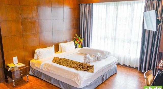 Люкс CBD 2 Hotel