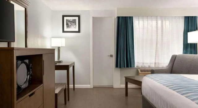 Номер Standard Gatlinburg River Inn