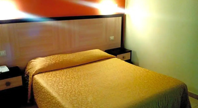 Hotel Giardino, Buchen Sie Hotel Modugno Metropolitanstadt Bari