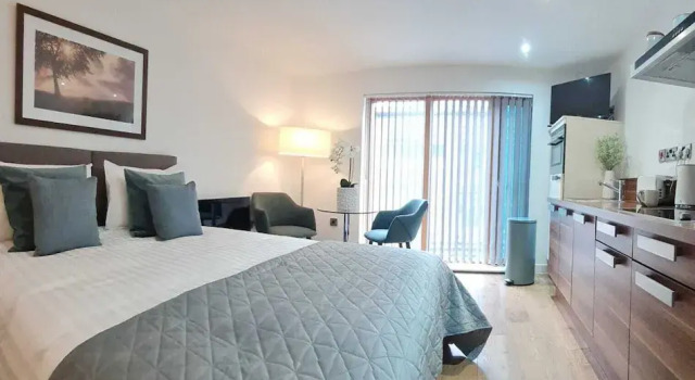 Апартаменты Classic Sheffield 3rd fl City Studio Apartment