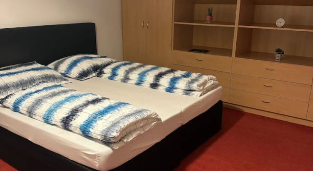 Коттедж 2 Bedrooms, 2 Baths House With a Living Room & an Upstairs Reception rea