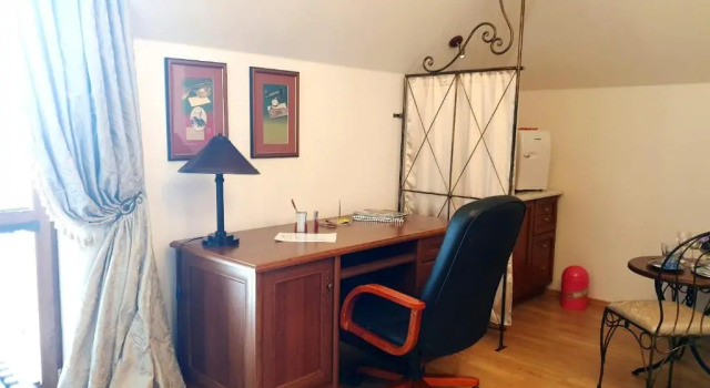 Люкс Penzion a Restauracia Toldi