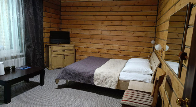 Hotel Zolotye Peski, Buchen Sie Hotel SPA-Hotels in Mayminsky Rayon, SPA