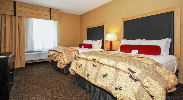 Полулюкс Cambria Hotel Akron - Canton Airport