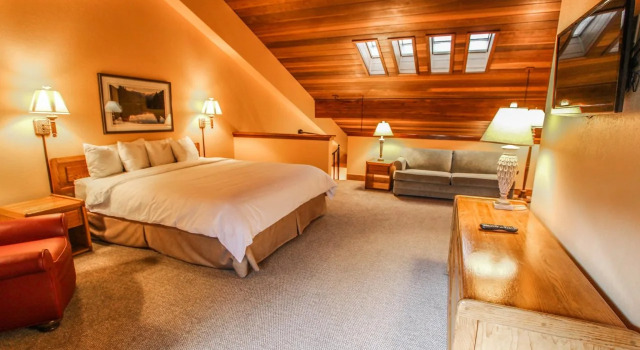 Cedar at Streamside, a VRI Resort