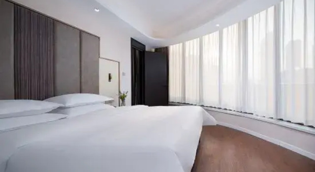 Люкс Business Jinjiang Metropolo Hotel Yangzhou Wanda Plaza