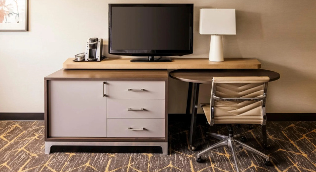 Четырёхместный номер Standard Holiday Inn Santa Ana-Orange Co Arpt by IHG