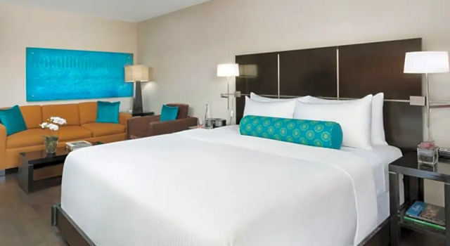 Двухместный номер Standard Hotel Indigo Boston - Newton Riverside