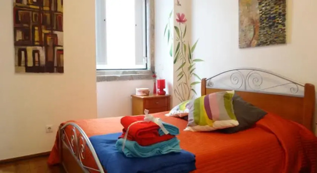 Amalia Apartment, Забронировать Апартаменты/квартира Отели Лиссабона с парковкой, рядом с Рату, Парковка