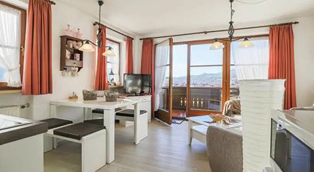 Ferienwohnung Lea Stübchen, Varaa Huoneisto Hotellit Baijeri pysäköinnillä, Pysäköinti