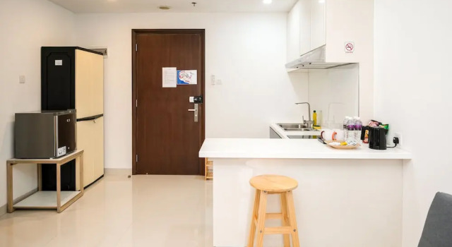 Lovina Residence, Prenota Hotel Hotel a Batam con piscina, Piscina