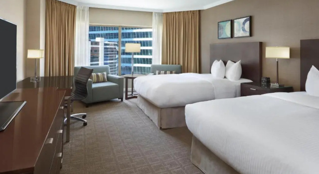 Четырёхместный номер Superior InterContinental Toronto Centre by IHG