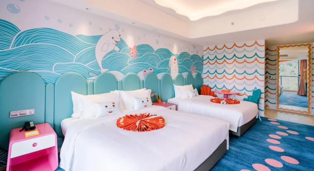 Номер Deluxe Dolphin Bay Hotel