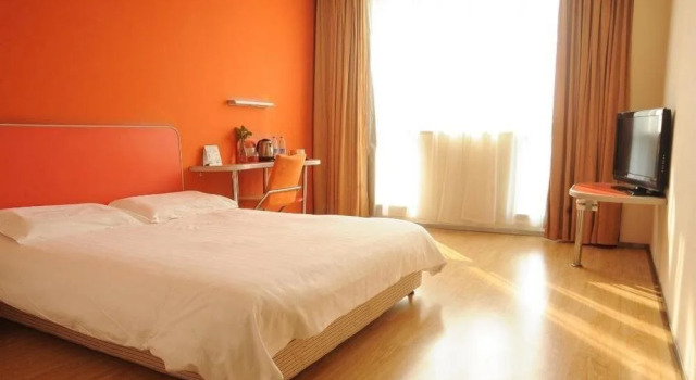 Motel 168 Jiefang Road - Yizheng, Buchen Sie Motel Motels in Jiangsu, Motel