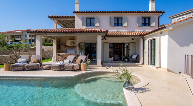 Villa Leucolea with pool, Book Villa Hotels in Kvarner Islands with a Pool, Swimming Pool