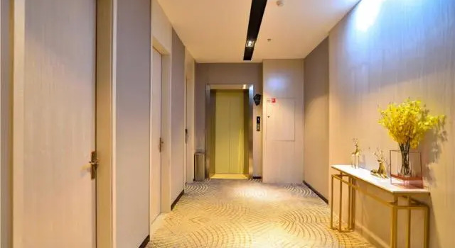 Echarm Hotel Kunming Dashuying Metro Station
