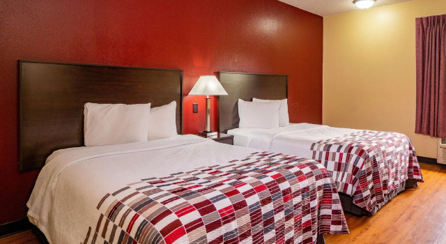 Четырёхместный номер Deluxe Отель Индианаполиса Quality Inn And Suites Airport