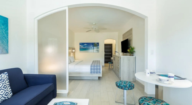 Двухместный номер Standard с видом на бассейн Ports of Call Resort
