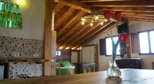Casa Rural Bioenergética La Serrezuela, Забронировать Отель Ольмос-де-Атапуэрка Burgos Province