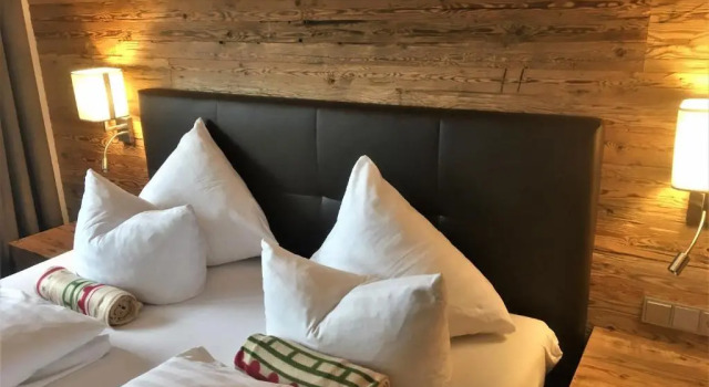 Номер Standard ALMHOF KITZLODGE *** Zimmer Suiten Apartments