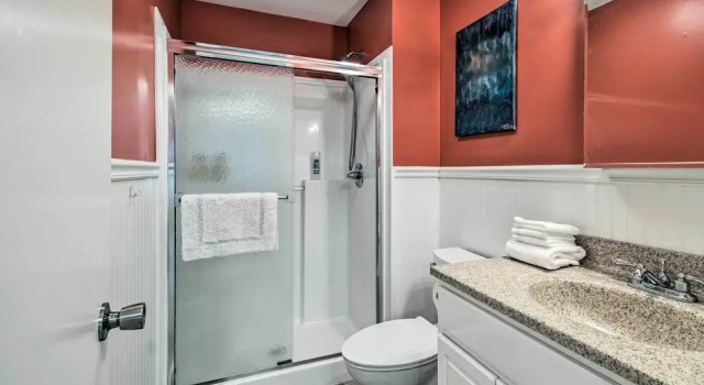 Коттедж с 3 комнатами Charming Cave City Vacation Rental w/ Fire Pit
