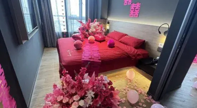 Suite Grand Jiangmen Opus Hotel