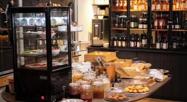 Номер Standard с балконом и с видом на озеро Tralala Hotel Montreux