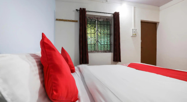 OYO Flagship 49710 Red Rose Guest House, Prenota Affittacamere Marmagao Lagos