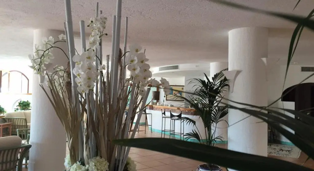 Hotel Punta Est, Book Hotel Baja Sardinia Emerald Coast