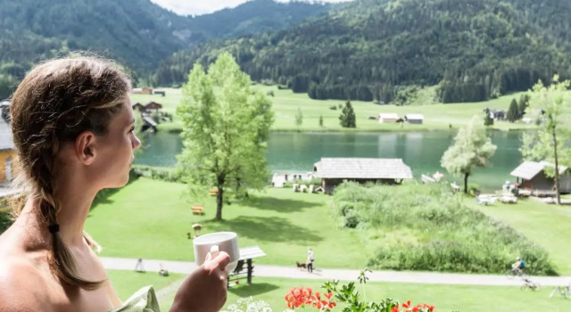 Двухместный номер Standard с видом на озеро Der Kaerntnerhof am Weissensee, SeeHotel & SeeApartments direkt am See