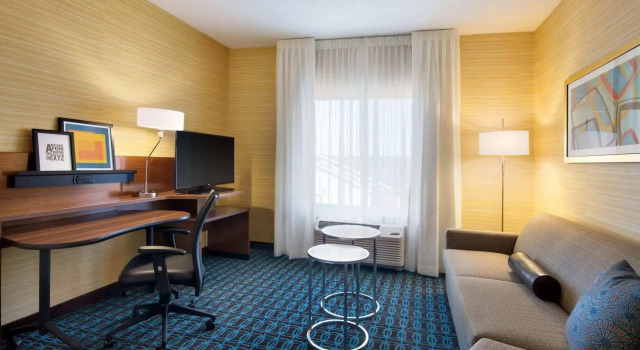 Fairfield Inn & Suites Lancaster East at The Outlets
