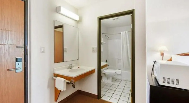 Номер Premium OYO Hotel Portage I-94