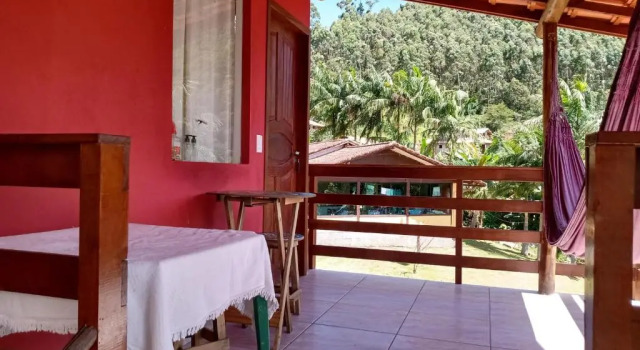 Apartamento e ou Kitnet na serra