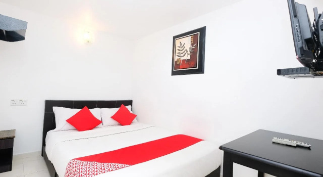 OYO 711 Tawaquf Inn, Rezervovat Hotel Hotely v Terengganu s parkováním, Parkování