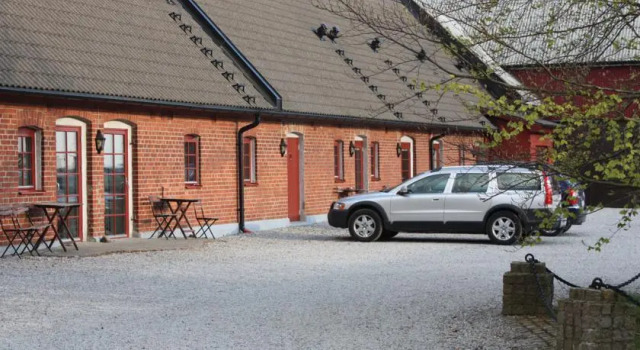 Wirketorp Countryside Hotel, Book Hotel  