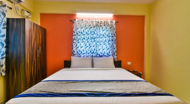 Hotel Suvian on Bagha Beach Goa, Rezerwuj Hotel Hotele w North Goa z parkingiem, Parking