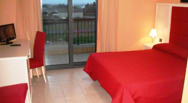 Двухместный номер Standard B&B HOTEL Pomezia Cortese