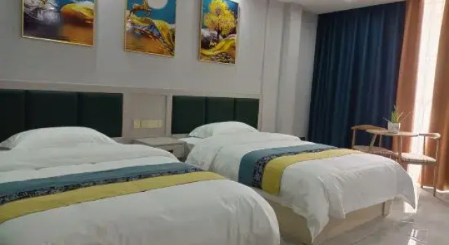 Yueke's Home Hotel (Zhangjiajie 72 Wonder Tower West Railway Station), Prenota Hotel Zhangjiajie Hunan
