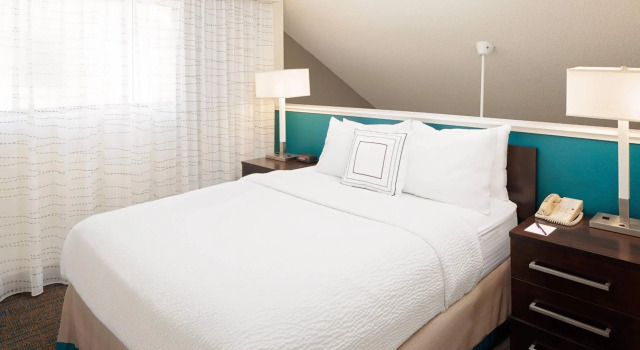 Residence Inn Palo Alto Mountain View, Забронировать Отель Отели Silicon Valley с парковкой, Парковка