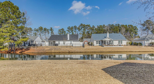 Pool Access & Pond Views: Longs Home Near Golf!