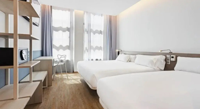 Семейный номер Standard B&B HOTEL Madrid Fuenlabrada