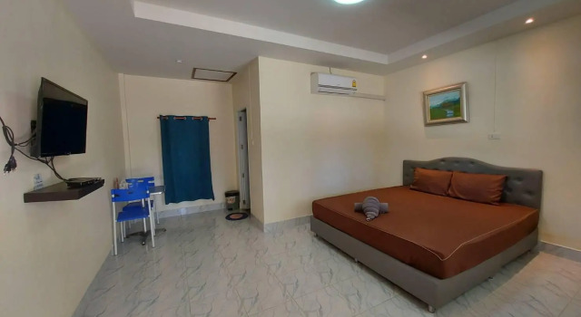 Charlie Resort Chumphon