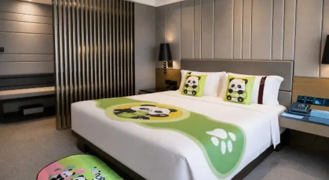 Семейный люкс Rhombus Park Aura Chengdu Hotel