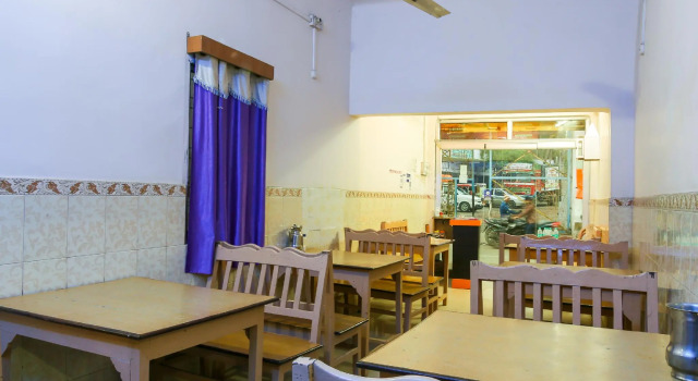 OYO Flagship 65956 Hotel Arihant, Rezervovat Hotel Rádžgir Bihar