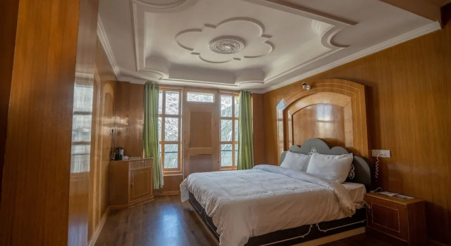Двухместный номер Executive с видом на горы Hotel Kalpa Deshang