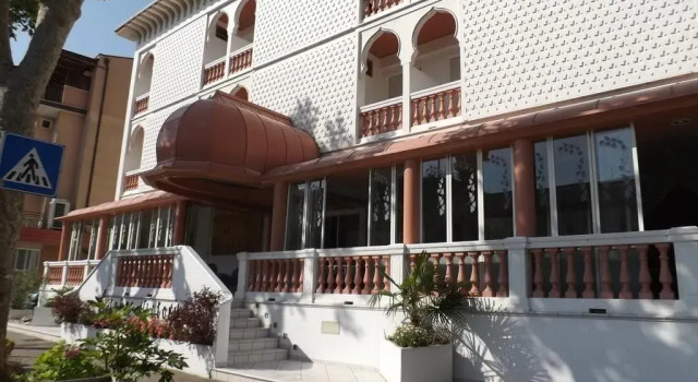 Victory Hotel