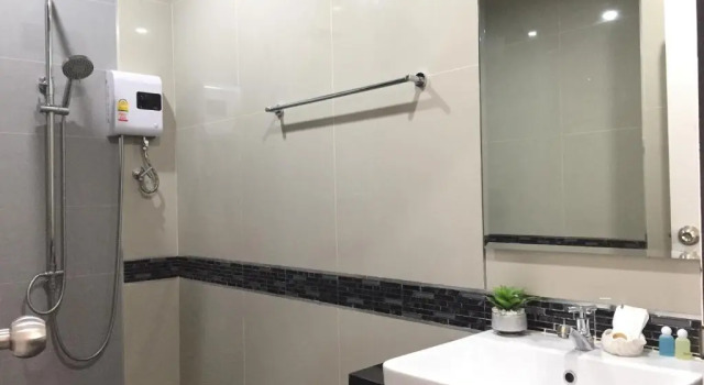 Двухместный номер Standard с балконом Thanburi Hotel
